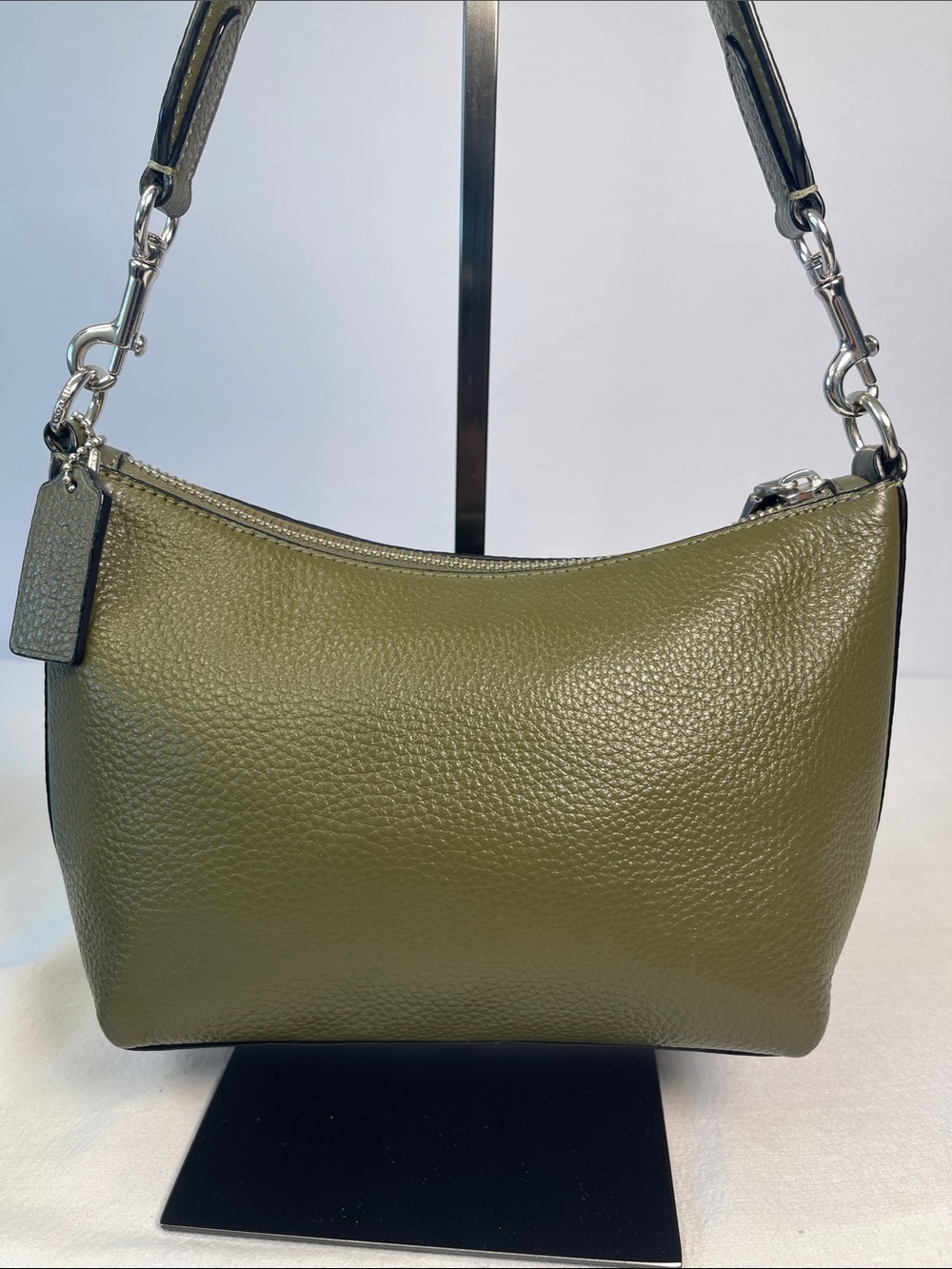 Coach Dempsey C2829 Olive Pebbled Leather Shoulder Bag With Patch - Picture 4 of 13